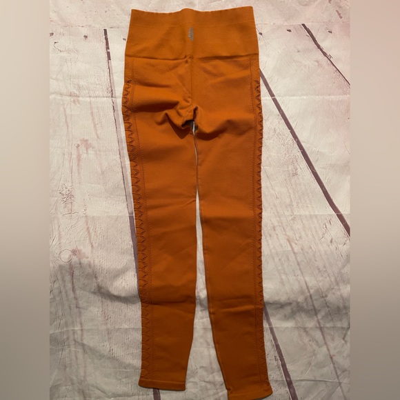 Free People Movement Enlighten Seamless Leggings Size XS/S - Picture 3 of 6